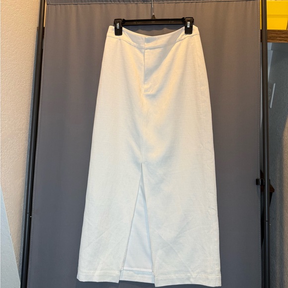 Endless Rose White Maxi Skirt - Picture 3 of 3